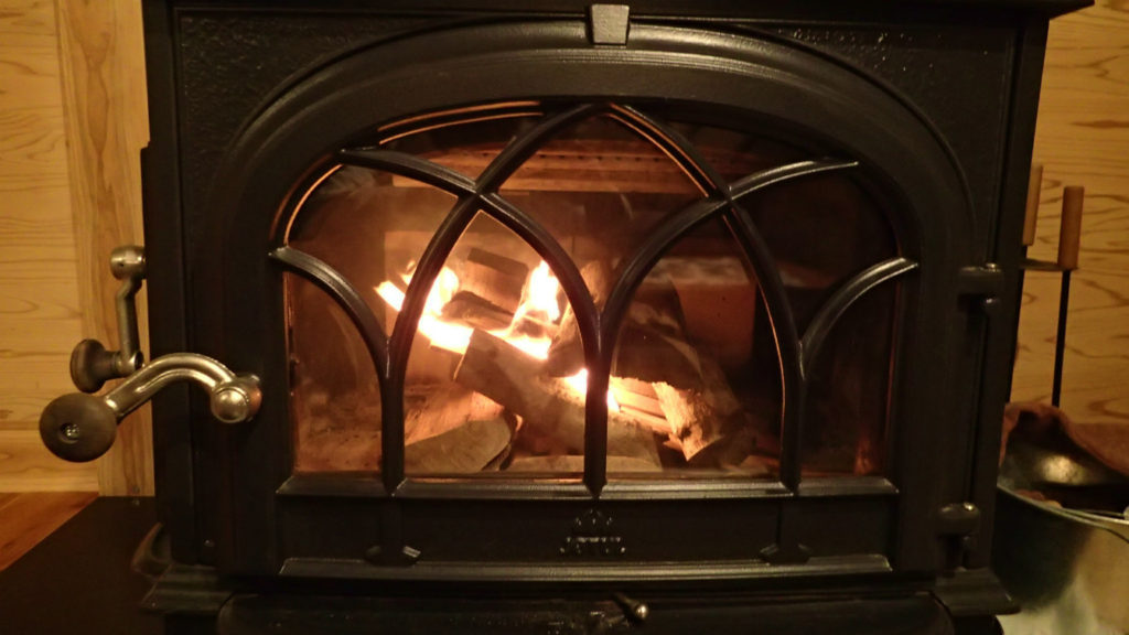 薪ストーブ