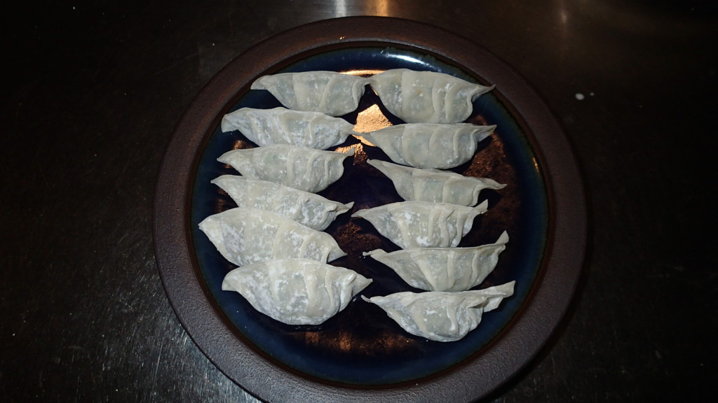 一人であんを作り一人で包みました。