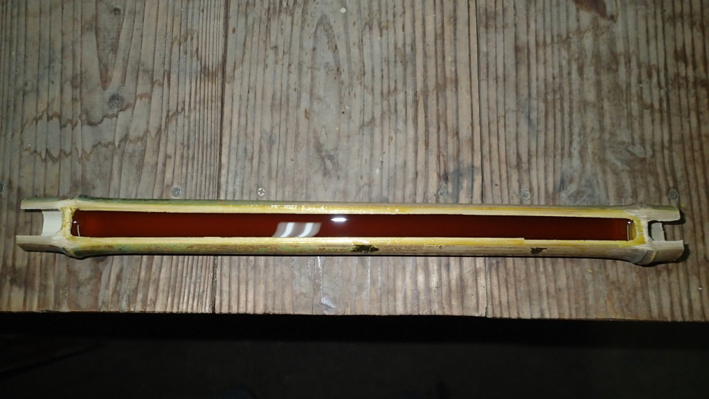 竹に流し込んで終了。