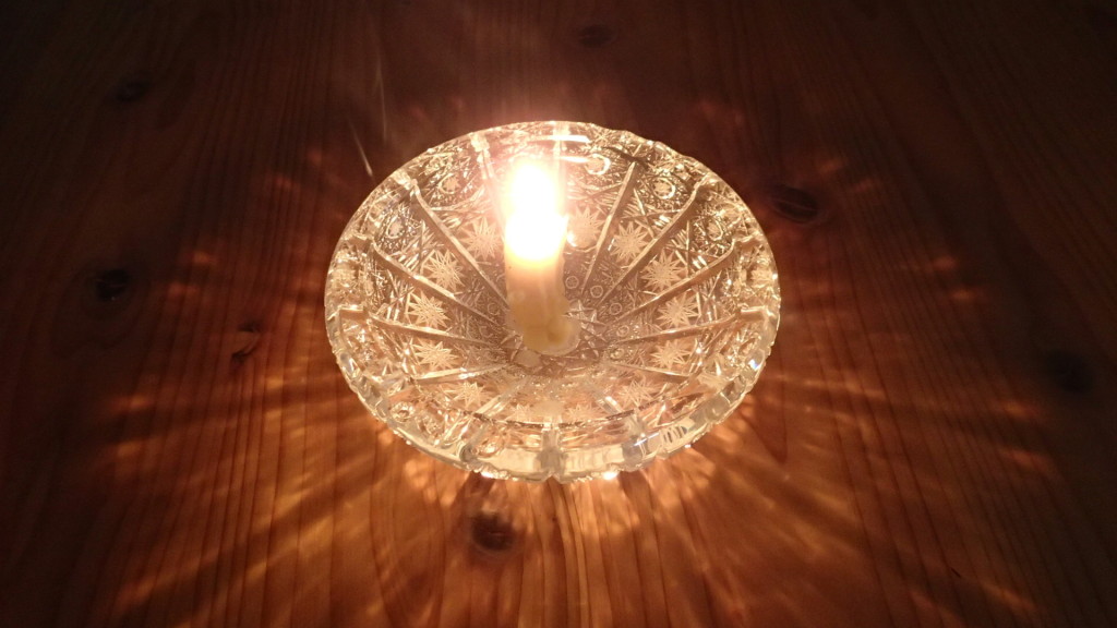 時にはこういう灯りも、いいもんです。